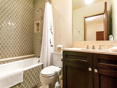 The Ultimate Accommodation Exceptional Interior Posh !